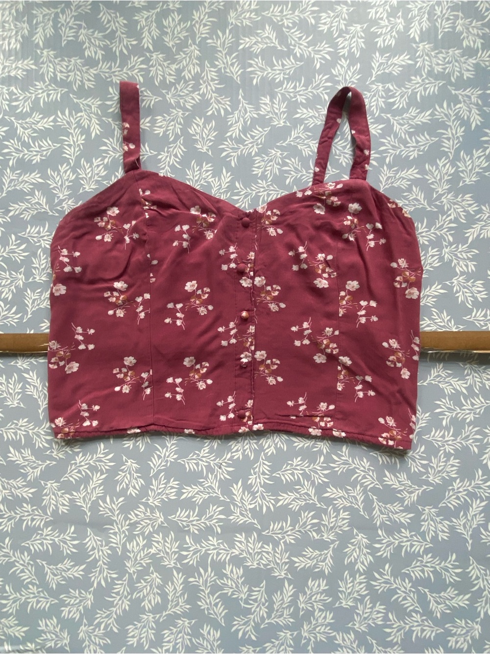 Abercrombie & Fitch Floral Button-Front Cropped Cami - Maroon with Pink Flowers